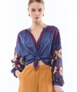 Alternative view of BLUSA FINNIS - Nenette